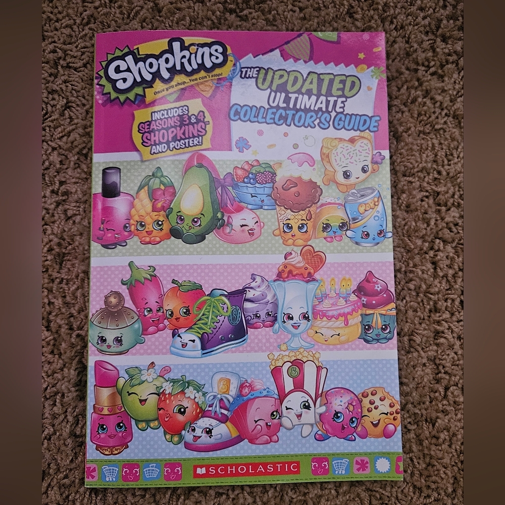Shopkins Collectible Book Season 3 & 4 NOT SOLD IN STORES ANYMORE.